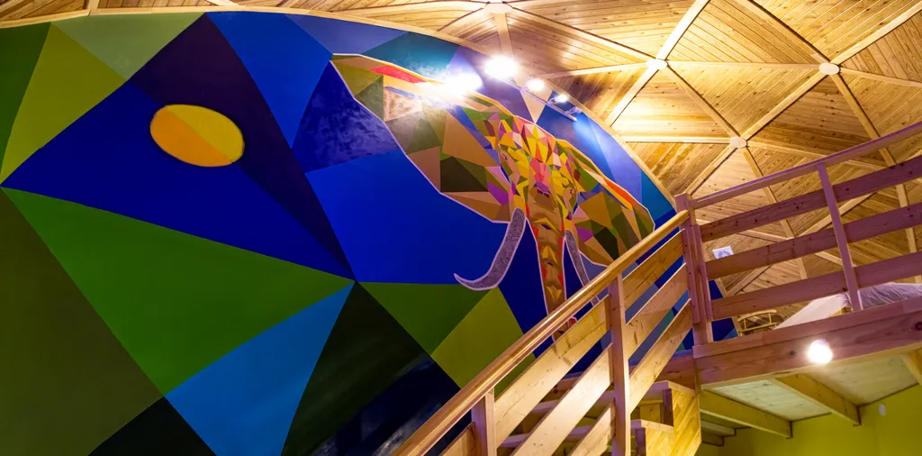 Дизайнерский номер с граффити