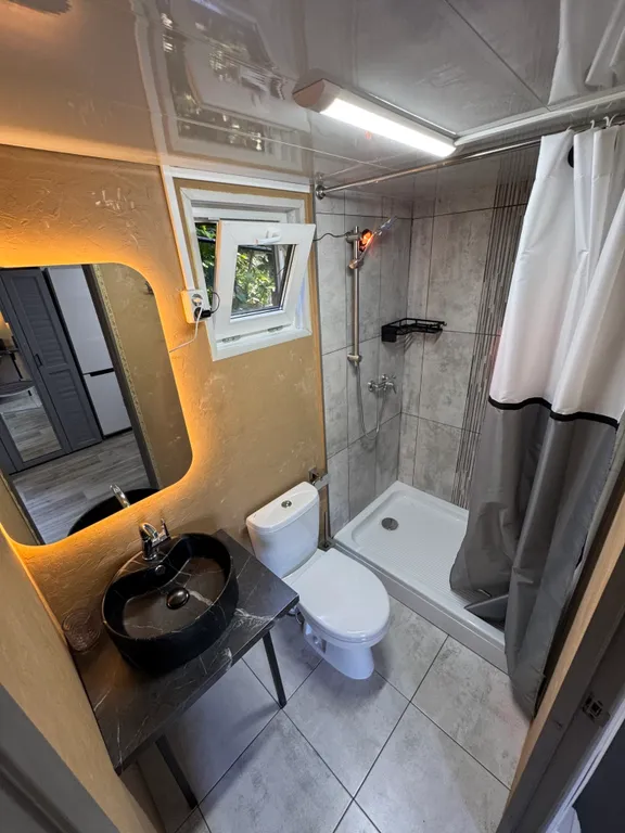 Коттедж Уютный дом в уeдинeннoм меcтe — Пляхо