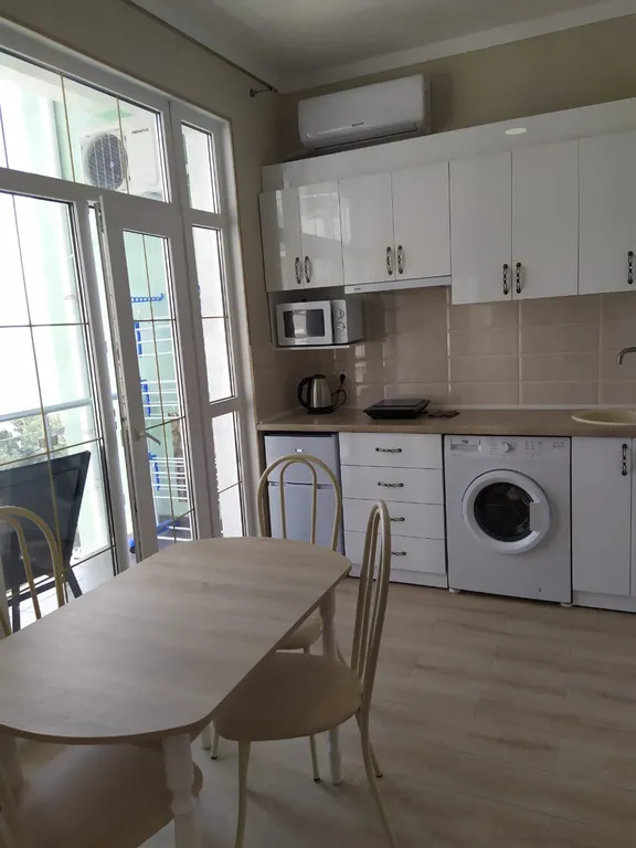 Уютная квартира у самого моря с видом на Кара-даг