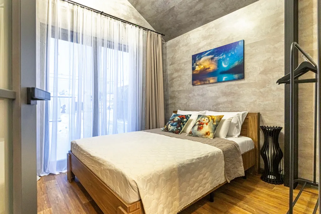 Коттедж Дом с сауной с двумя спальнями — Иннолово