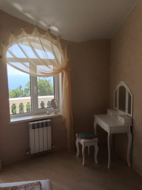 Верхний этаж дома с панорамным видом на море