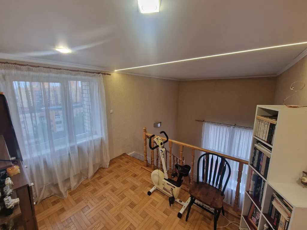 Двухуровневая квартира 120 метров в самом центре города, 2 санузла