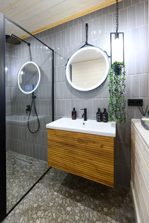 Дом с камином и баней у озера