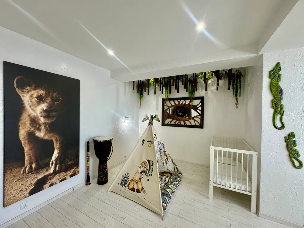 4-комнатный Дом