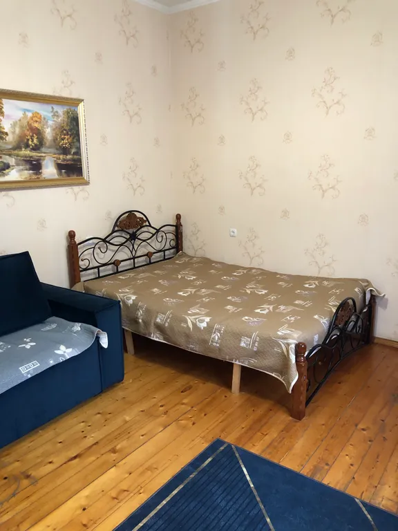 Дом с ванной и кухней