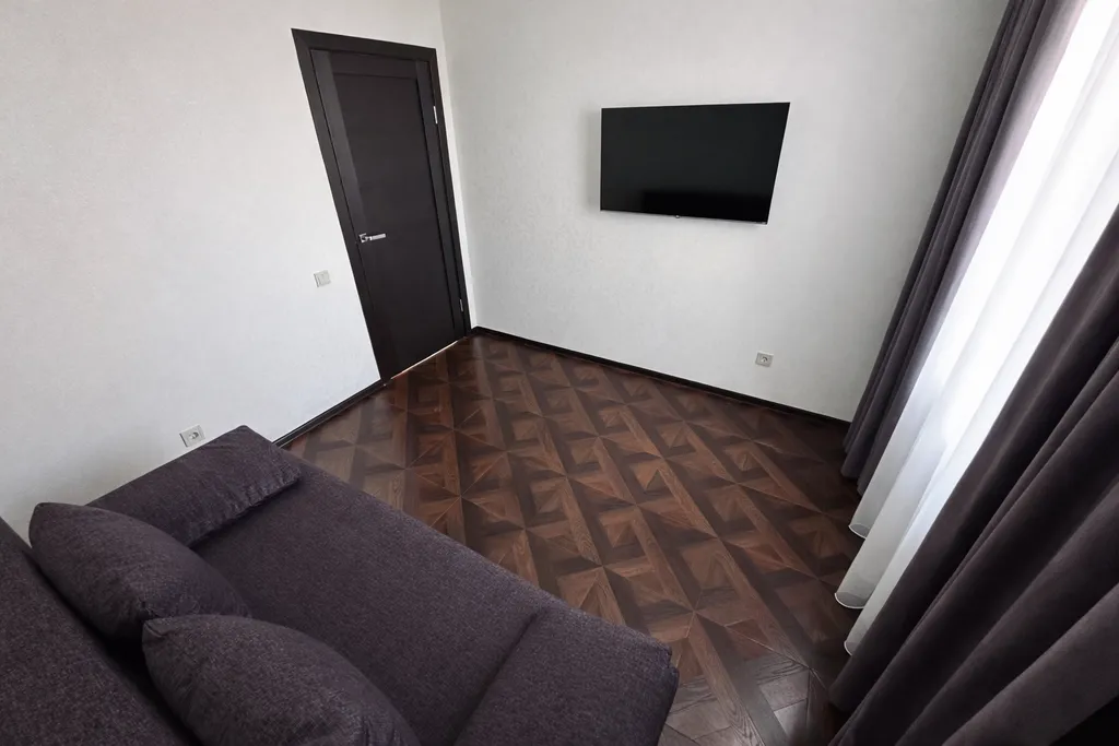 Новая квартира в центре с видом на Китай