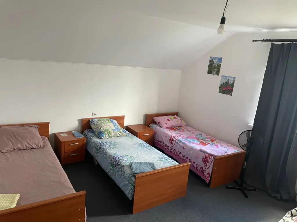 Комната на четверых