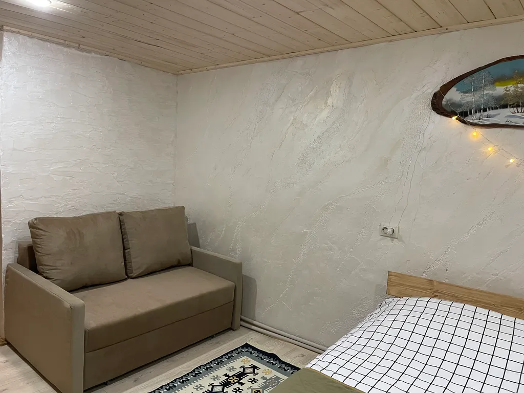 Домик под лесом