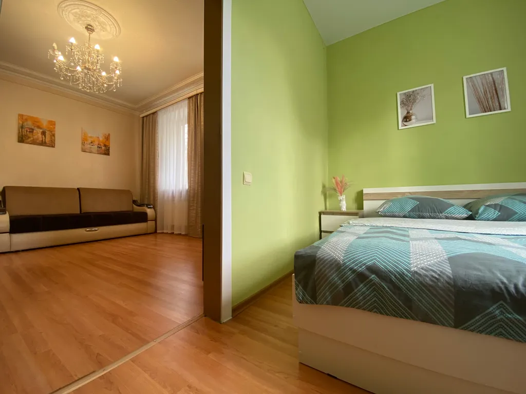 Классическая 2-комнатная квартира в центре