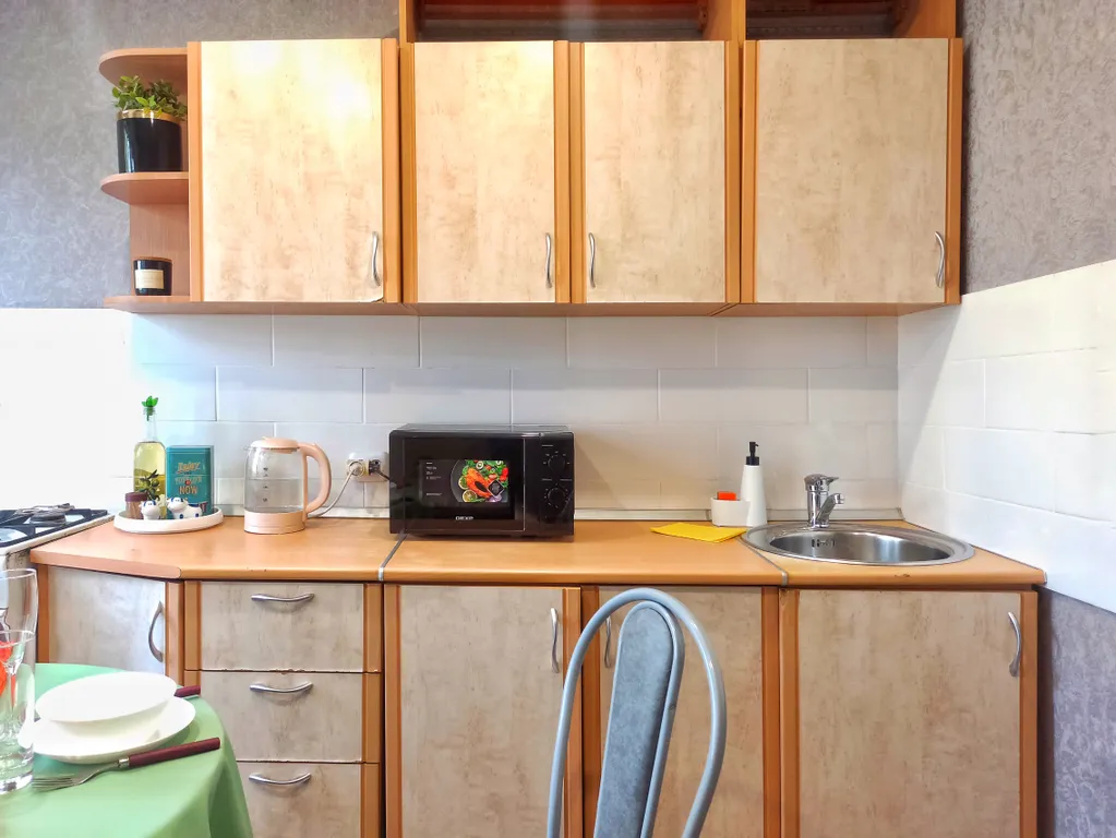 1-к квартира на 2-4 гостя в тихом дворе 212 квартала