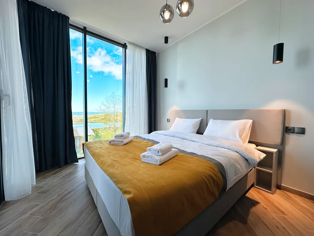 2-комнатный апартамент, шикарный вид на море