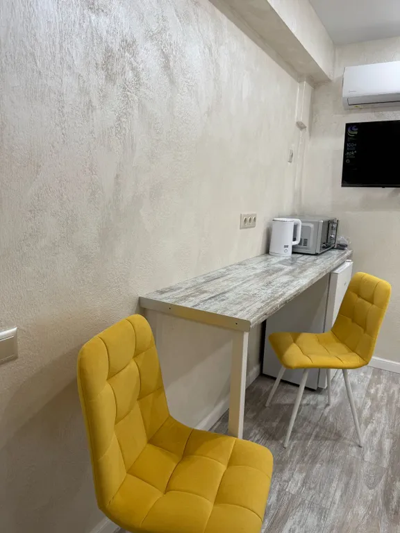 Симпатичная комната в 3 минутах пешком от метро Комсомольская