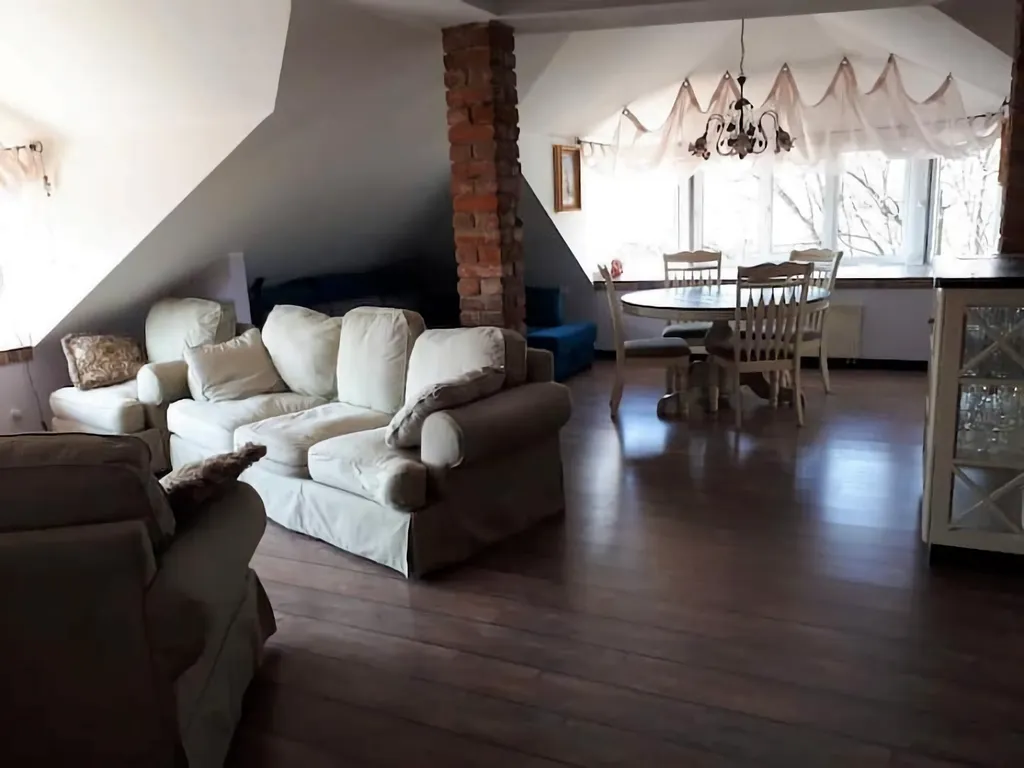 Апартаменты у парка королевы Луизы