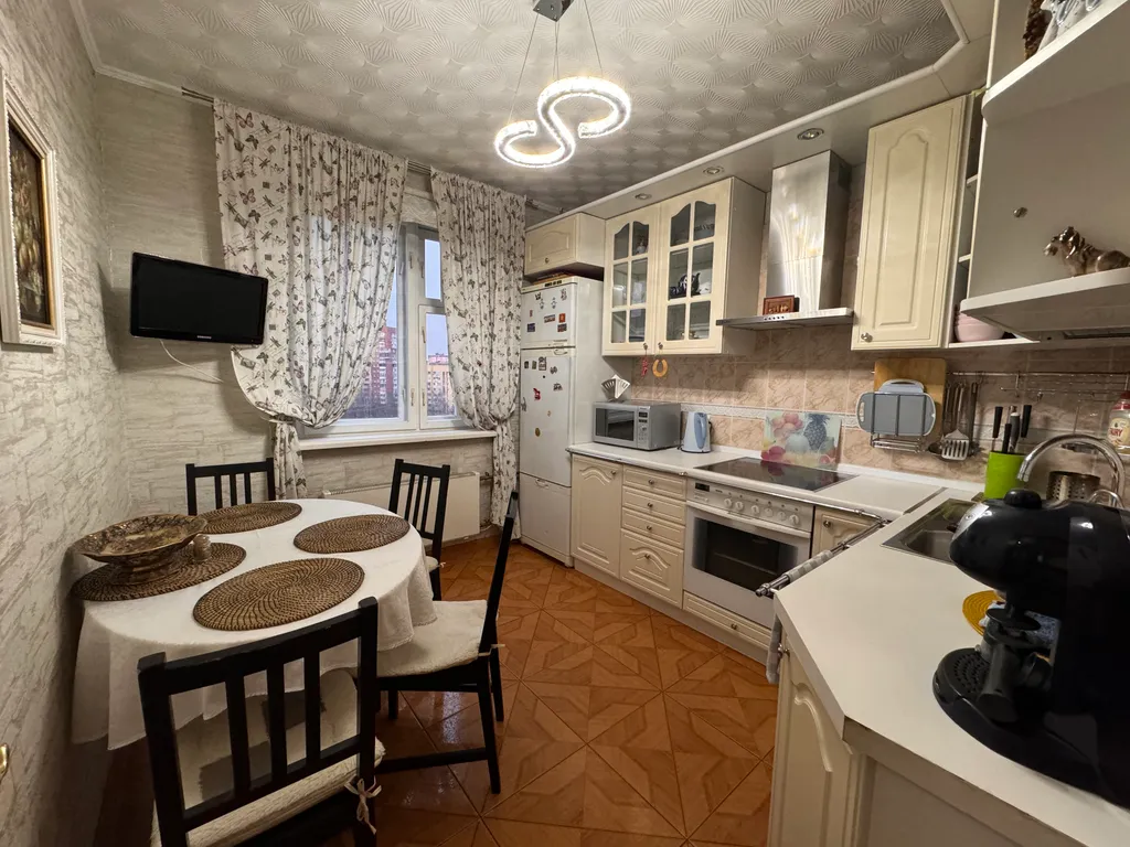 Уютная квартира возле метро, Санкт-Петербург