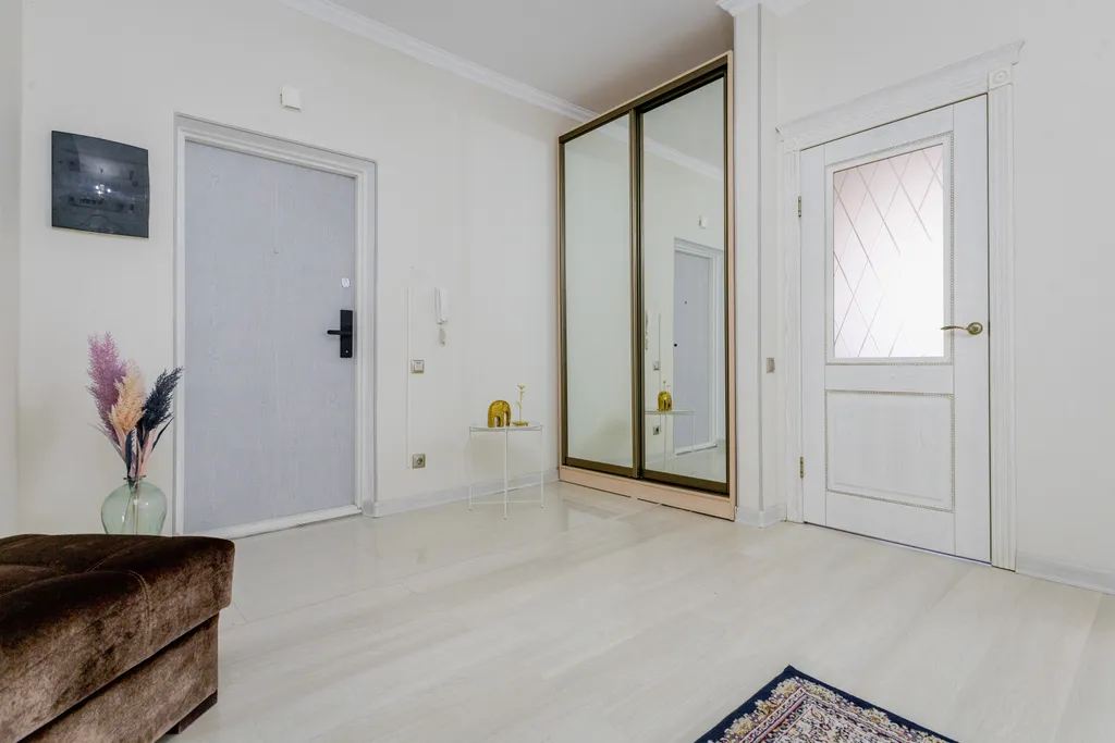 3-х комнатная квартира в самом центре столицы с видом на Байтерек