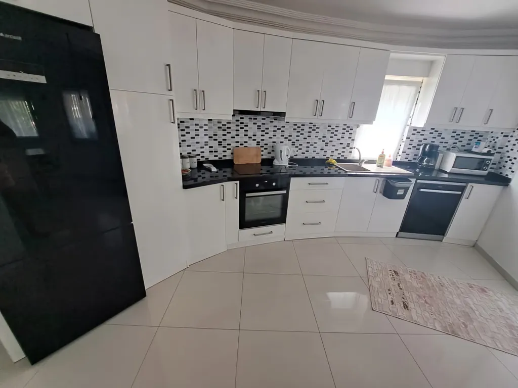 Частная вилла с собственным бассейном