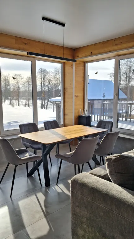 Современный дом на берегу озера в национальном парке Браславские озера