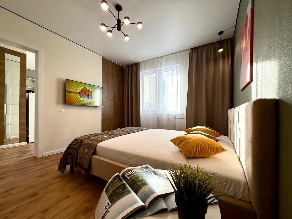 Квартира на Автомобилистов, 15 от компании Хоум Отель