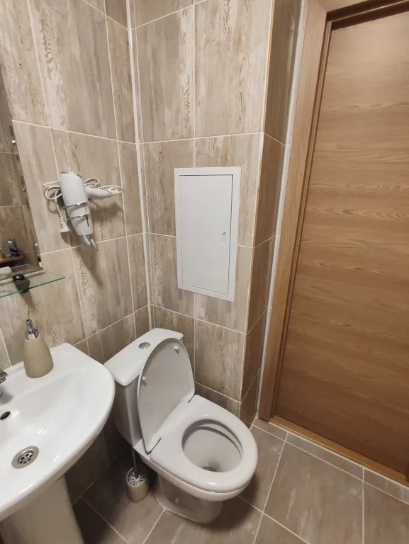 Современная квартира - студия с видом на новый мост