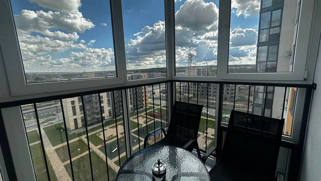 1 комнатная квартира в уютном районе города, новый дом. — аренда посуточно в Старый Оскол