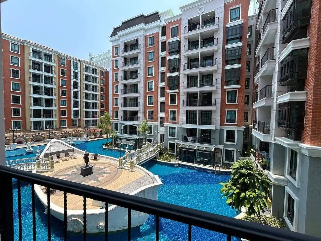 Espana Condo
