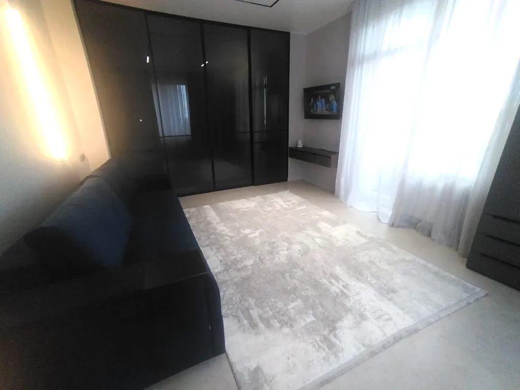 Красивая квартира на Набережной Героя России Кислова