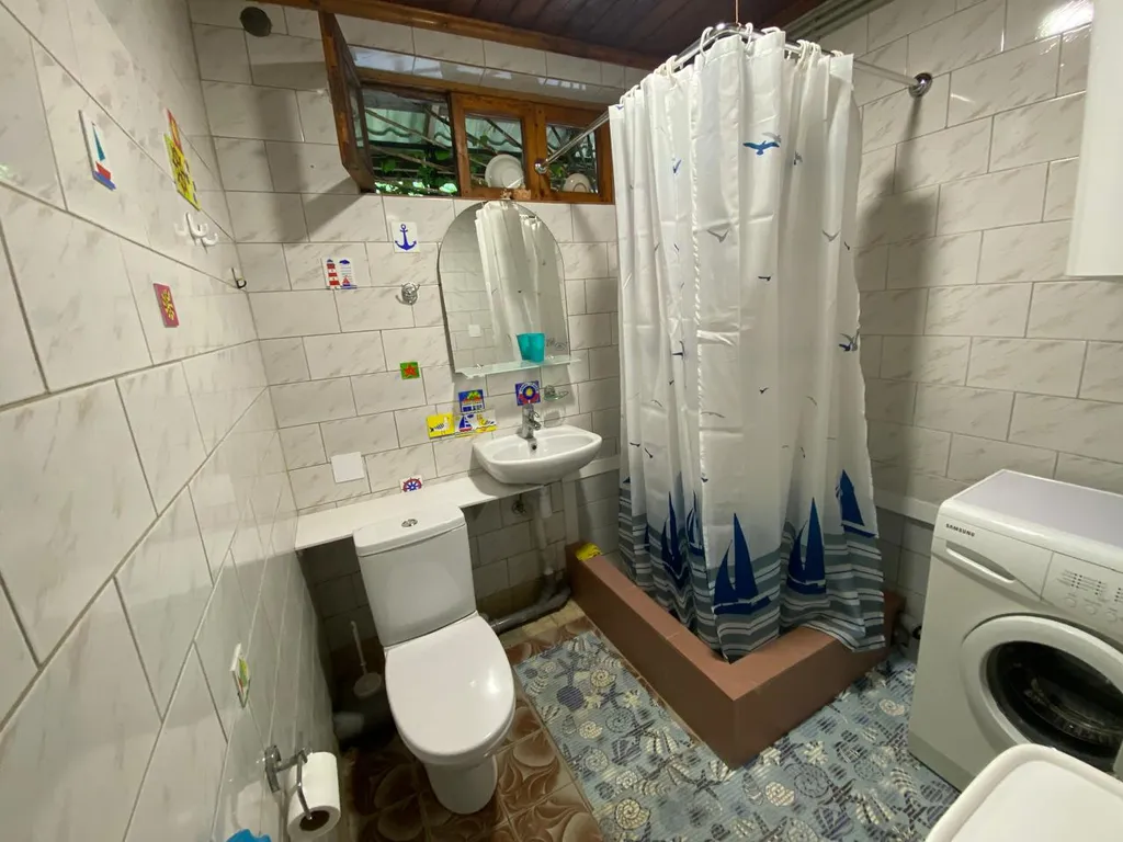 Домик у моря