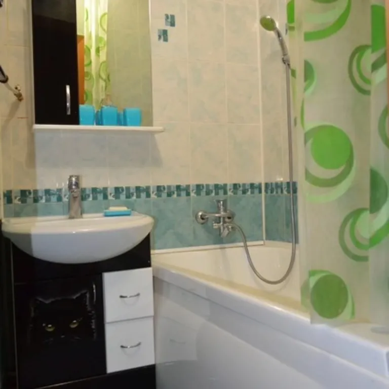 Бюджетная квартира с красивым видом в центре, за кукурузой