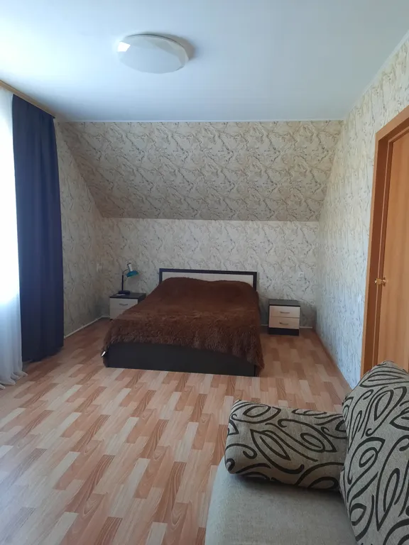 Уютный новый коттедж недалеко от центра города