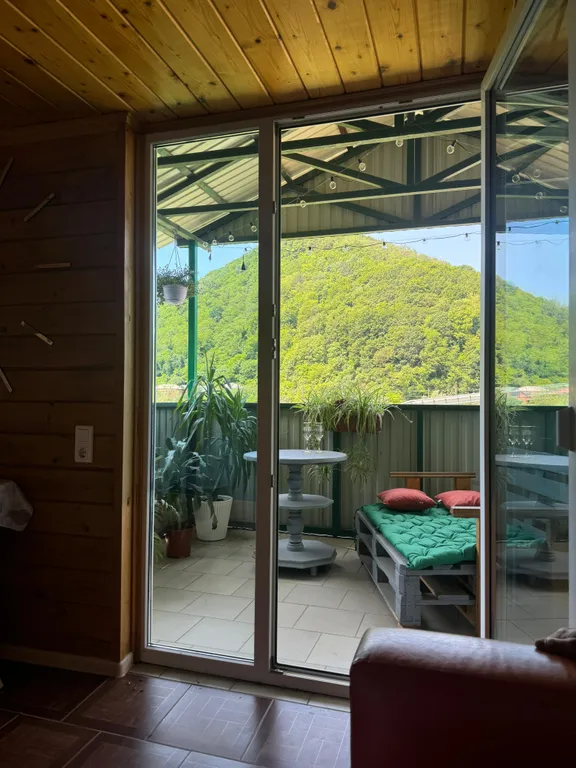 Дом у озера