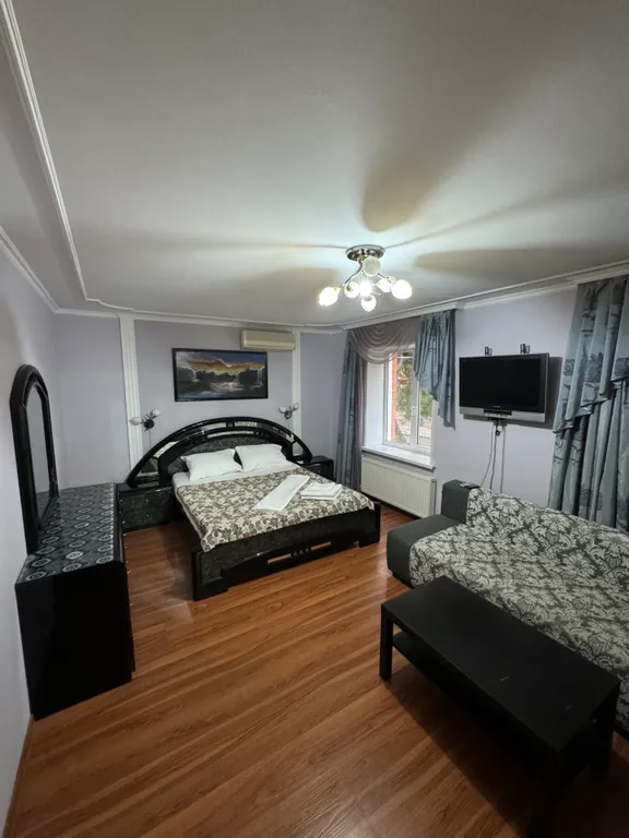 Квартира Квартира Двухкомнатный номер на 2-м этаже — Геленджик