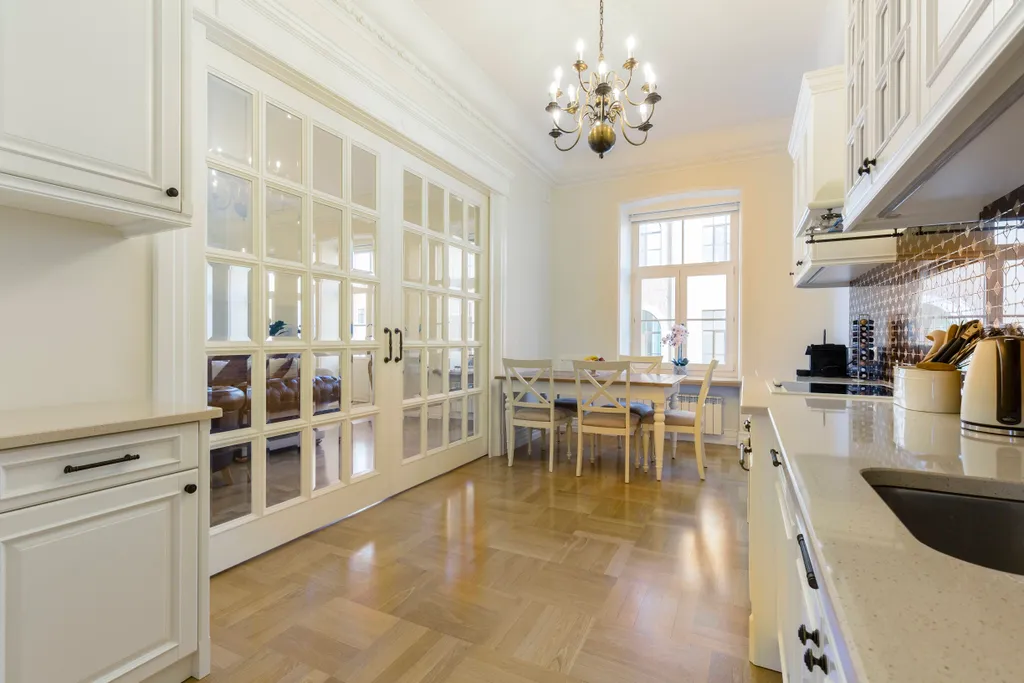 5-комнатная Квартира