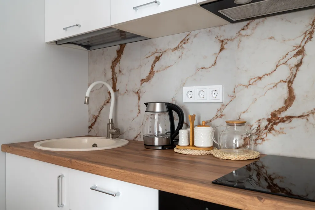 Стильная студия с видом на горы