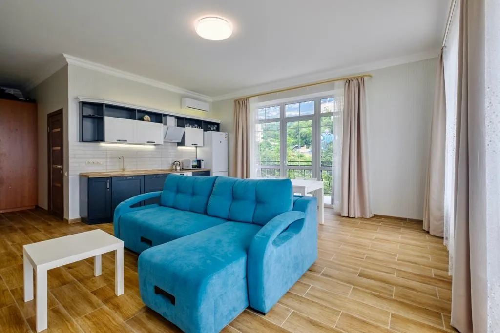 Квартира Алубика с видом на море — аренда посуточно в Алупка