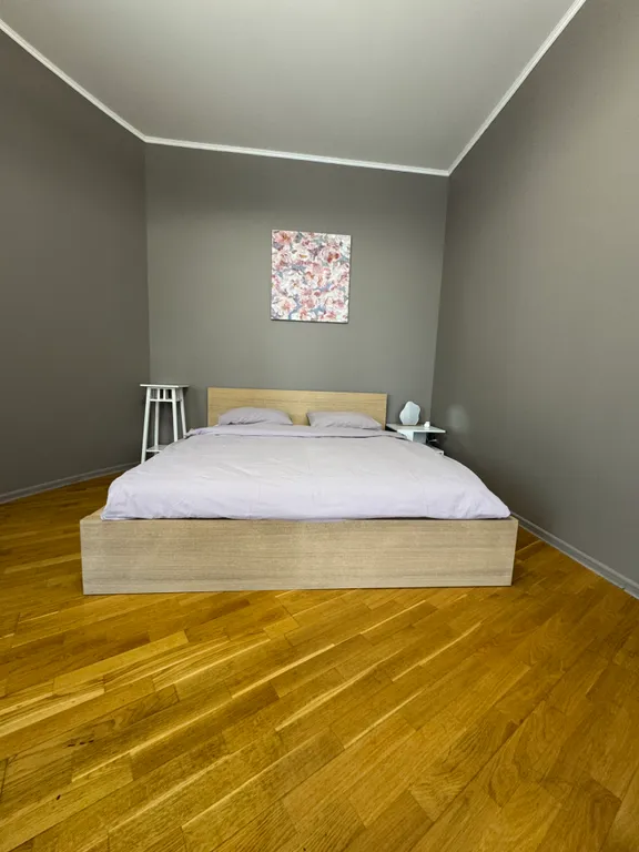 Квартира на набережной