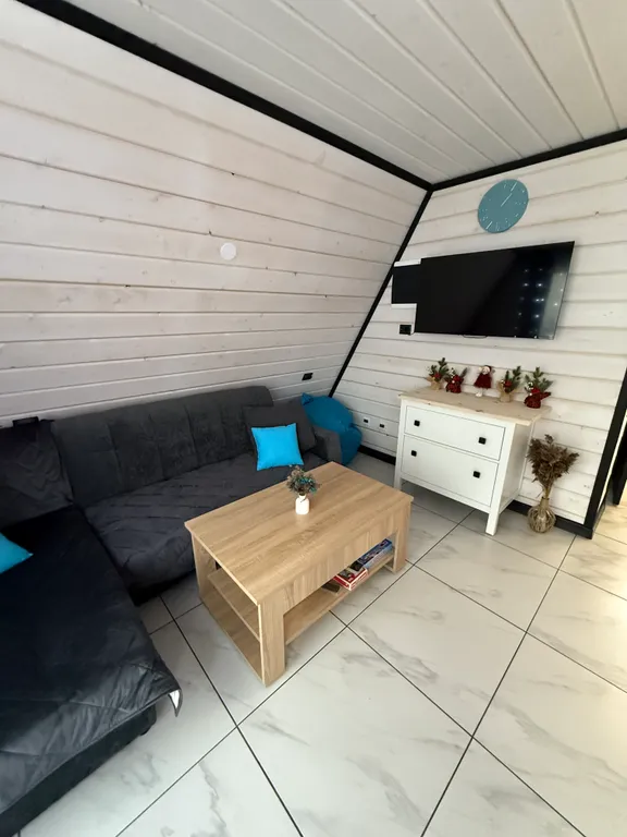 Загородный дом с баней и чаном