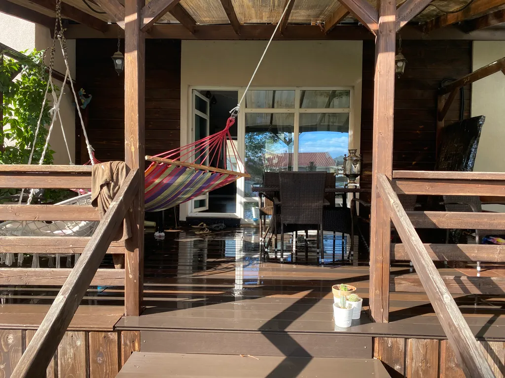 Хороший семейный дом