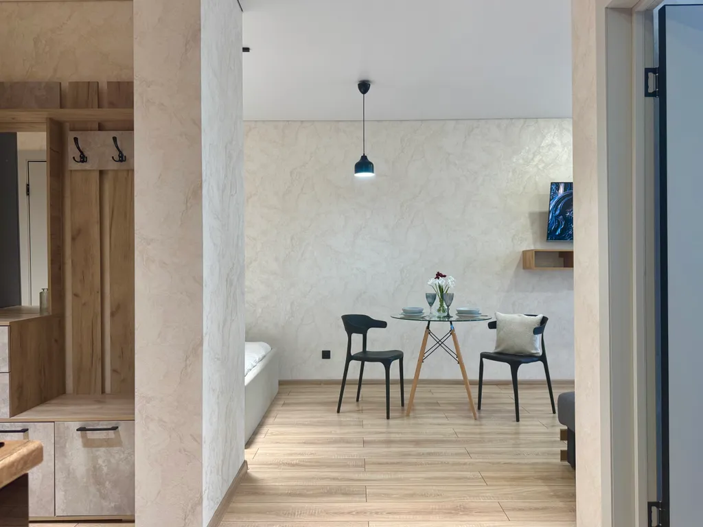 Квартира Квартира Просторная евродвушка с двумя Smart-TV в Прованс — Новосибирск