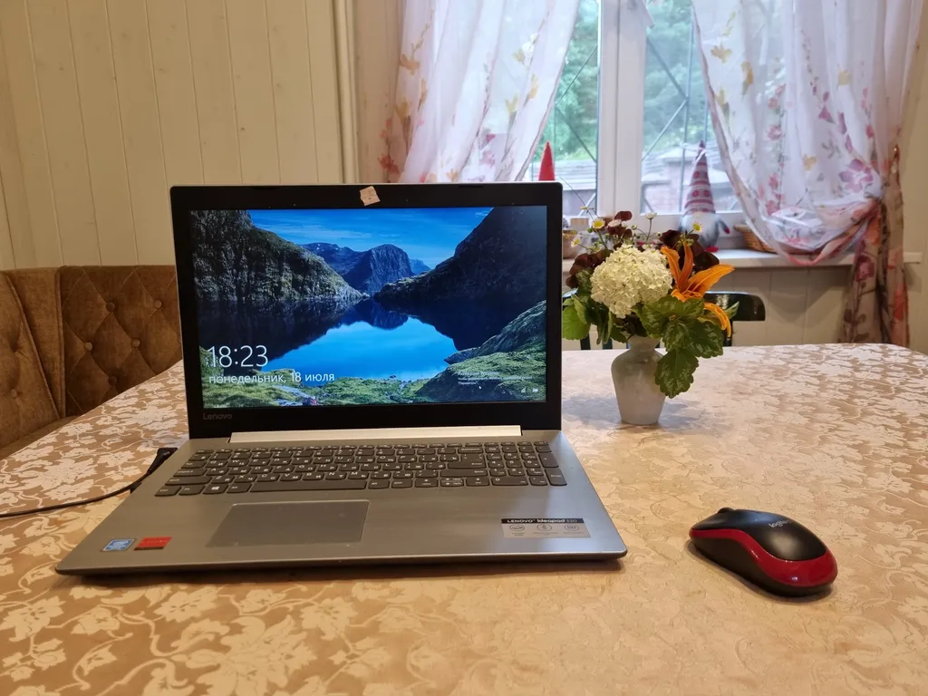 Коттедж на склоне возле Дубровского