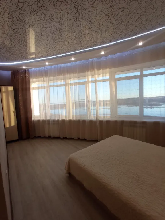 Просторная квартира с видом на Ангару