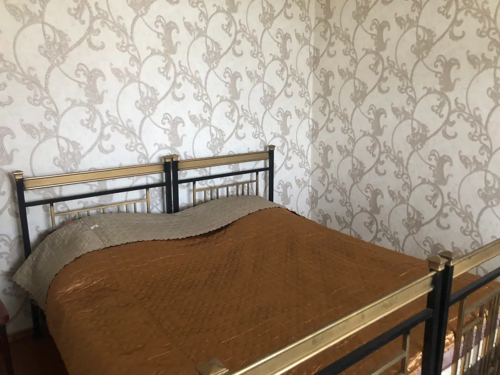 Коттедж Домик в деревне с видом на горы — Сухум