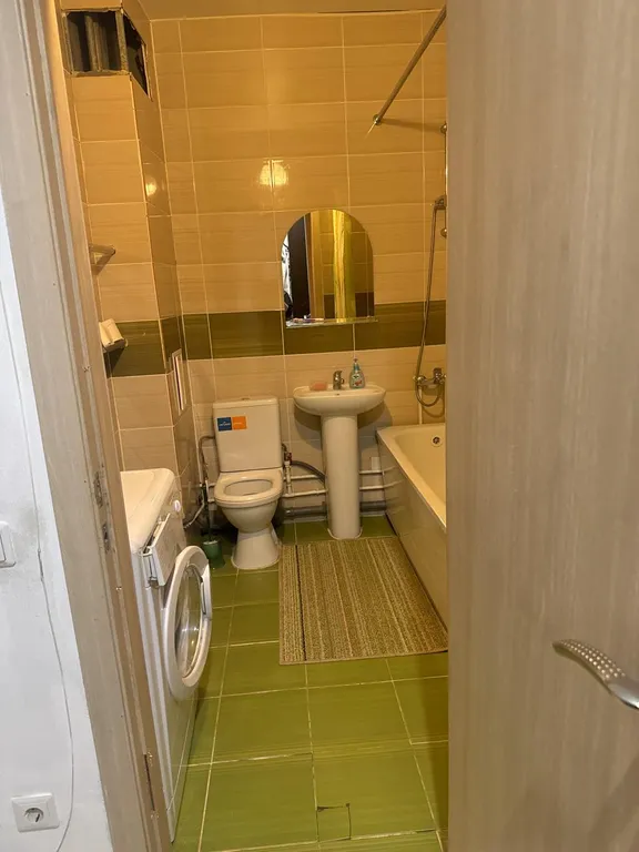 Вид с балкона завораживает, магазины, рынки и кафе в шаговой доступности