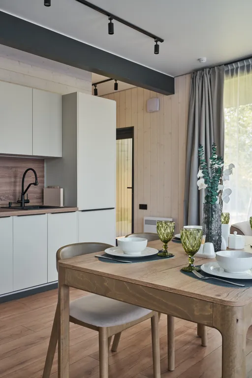 Домик у реки с камином, сауной и чаном