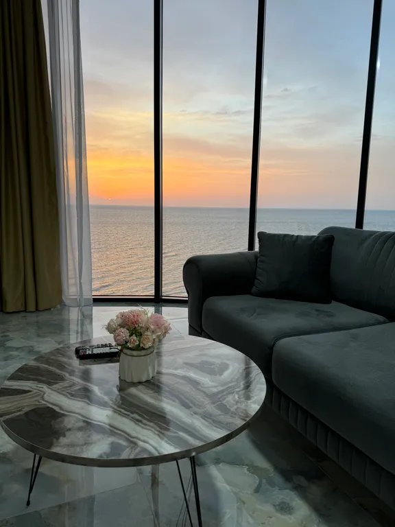 Tropical garden apartments