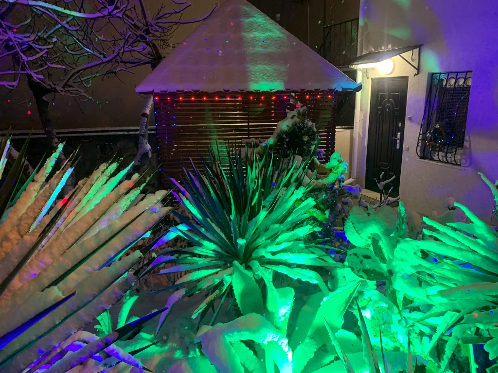 MilayDom-2-х этажный 2-х комнатный дом с вашей придомовой территорией