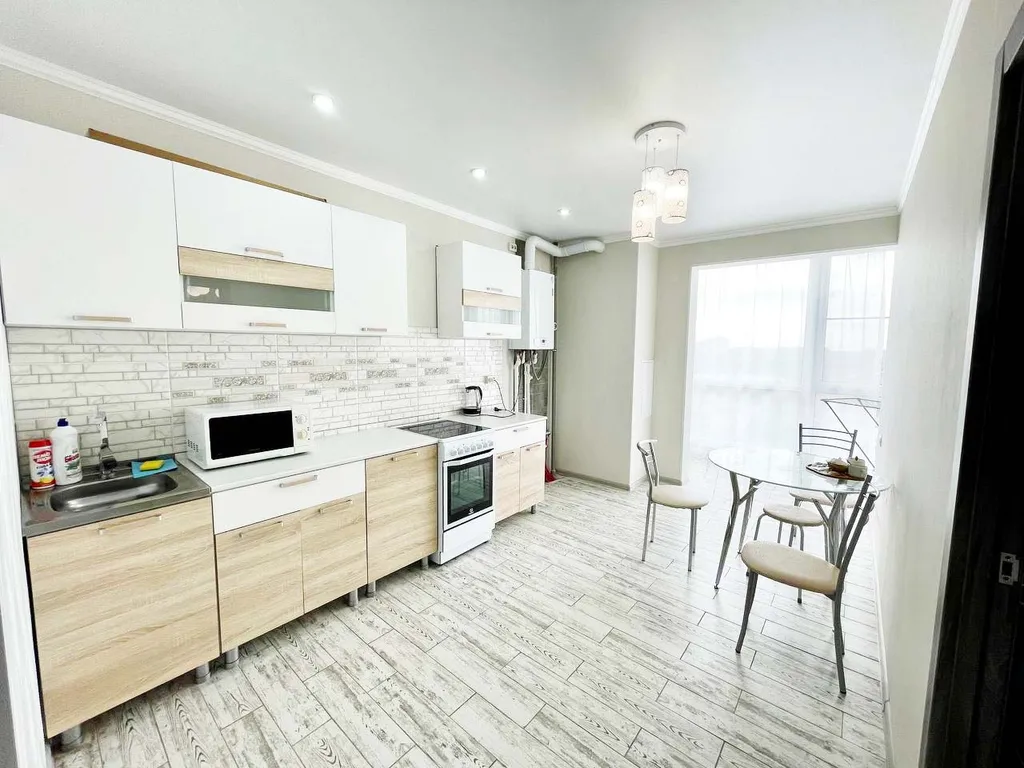 Апартаменты Astra Apartments  возле центра с новым ремонтом