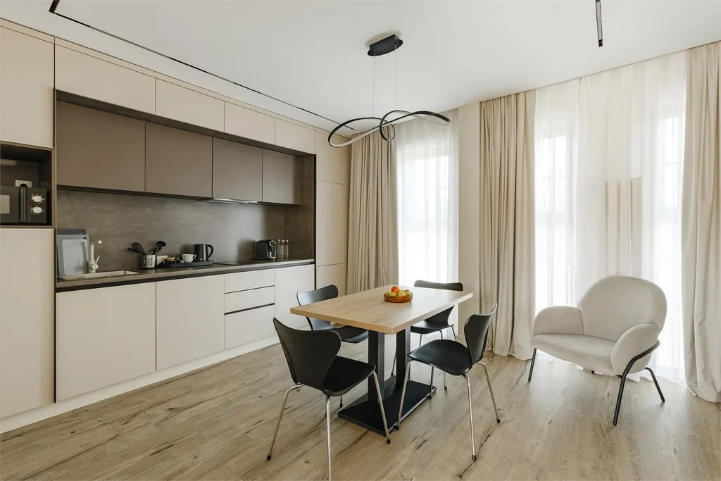 4-комнатный Дом