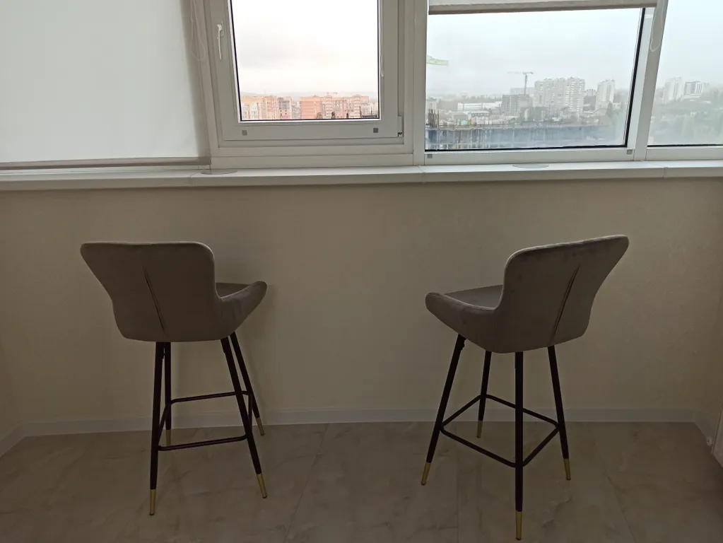 Просторная квартира в новом доме у цветника