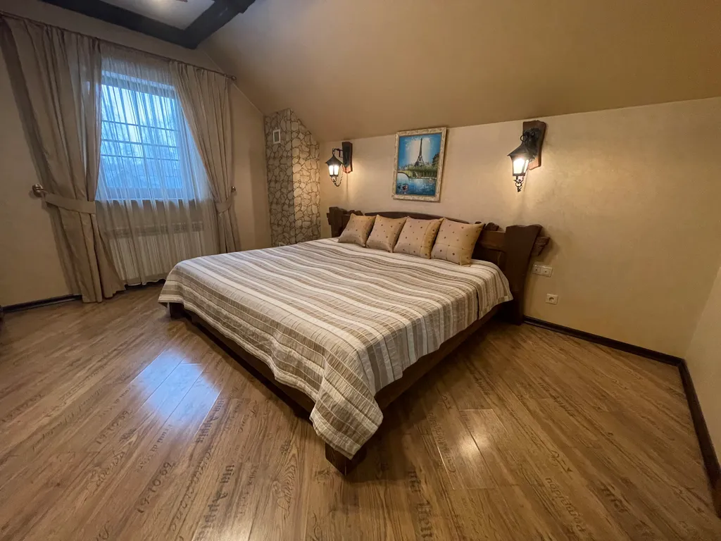 Коттедж Лучший дом на Дмитровском шоссе с джакузи, хамам и русским бильярдом — Лобня