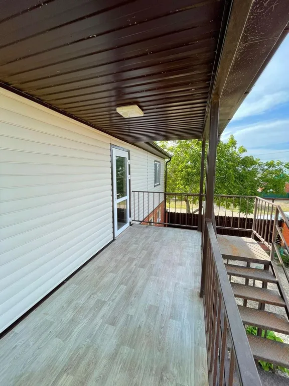 Домик с видом на море